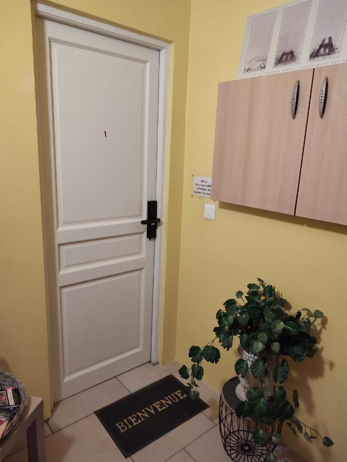 Apartament Le Champs Des Lievres Beaumont Zewnętrze zdjęcie